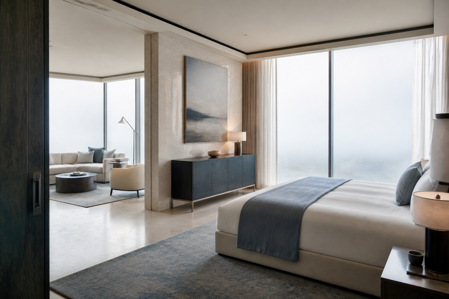 Light and private suite